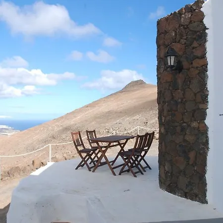 Villa El Perinque