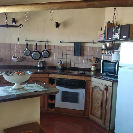 Villa El Perinque Femes